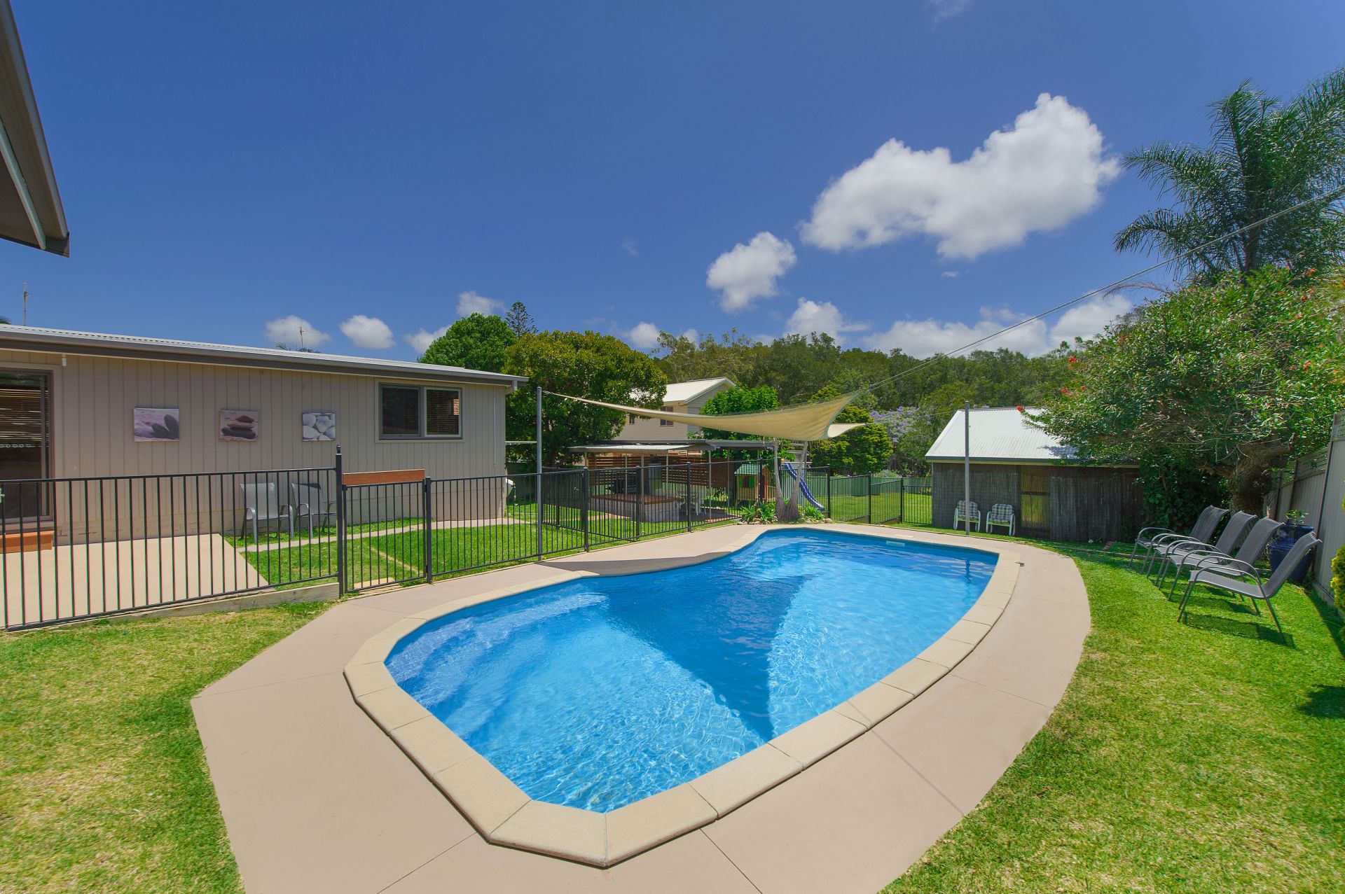155 Lake Road Port Macquarie NSW, Port Macquarie - Thumbnail 2