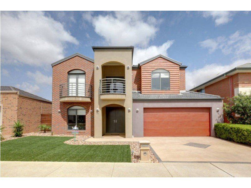 21 Cairn Curran Terrace, Caroline Springs - Thumbnail 2