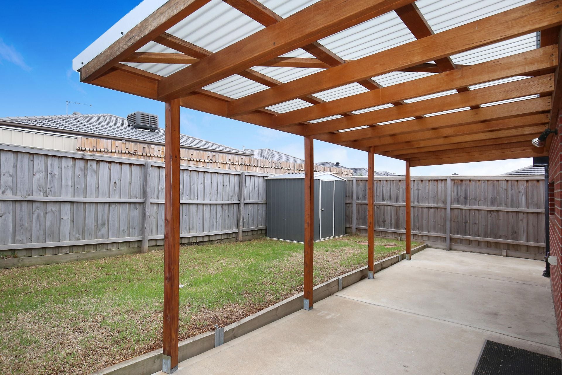 SPACIOUS & MODERN STYLE LIVING     *Insp Wed 29th May @ 5:00pm*