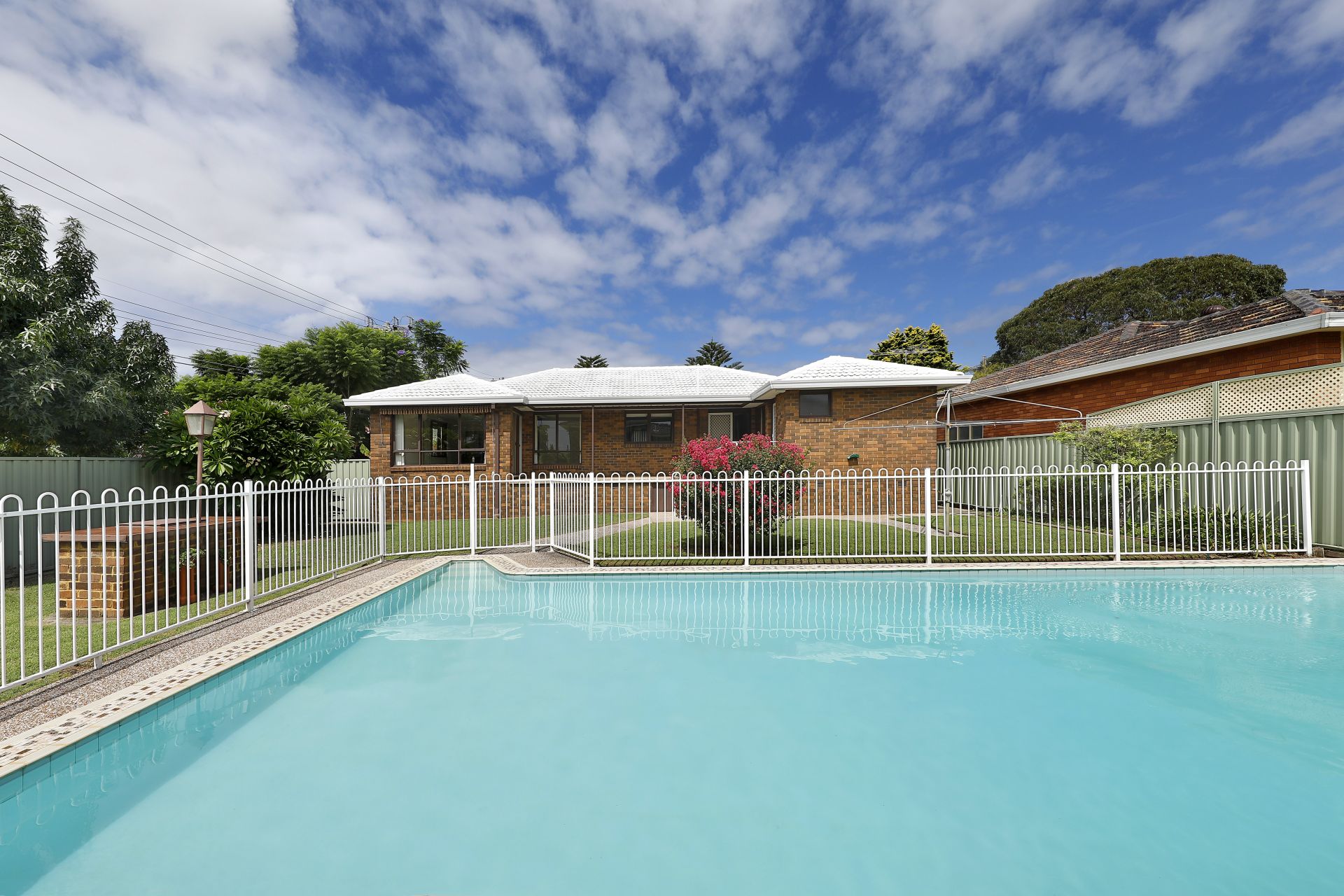 1 Meadow Place, Miranda, Miranda - Thumbnail 5