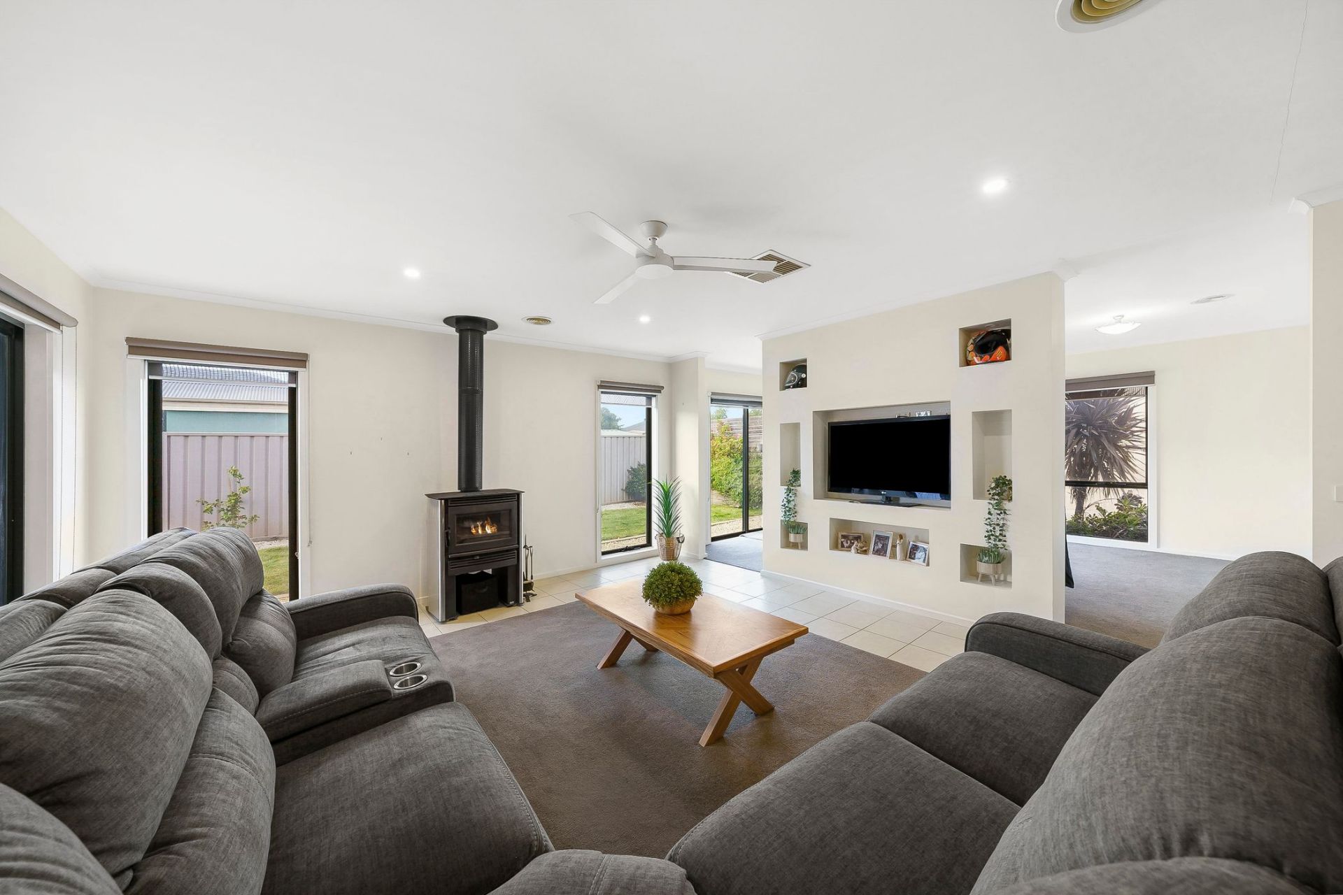 55 Belltower Avenue Alfredton VIC, Alfredton - Thumbnail 5