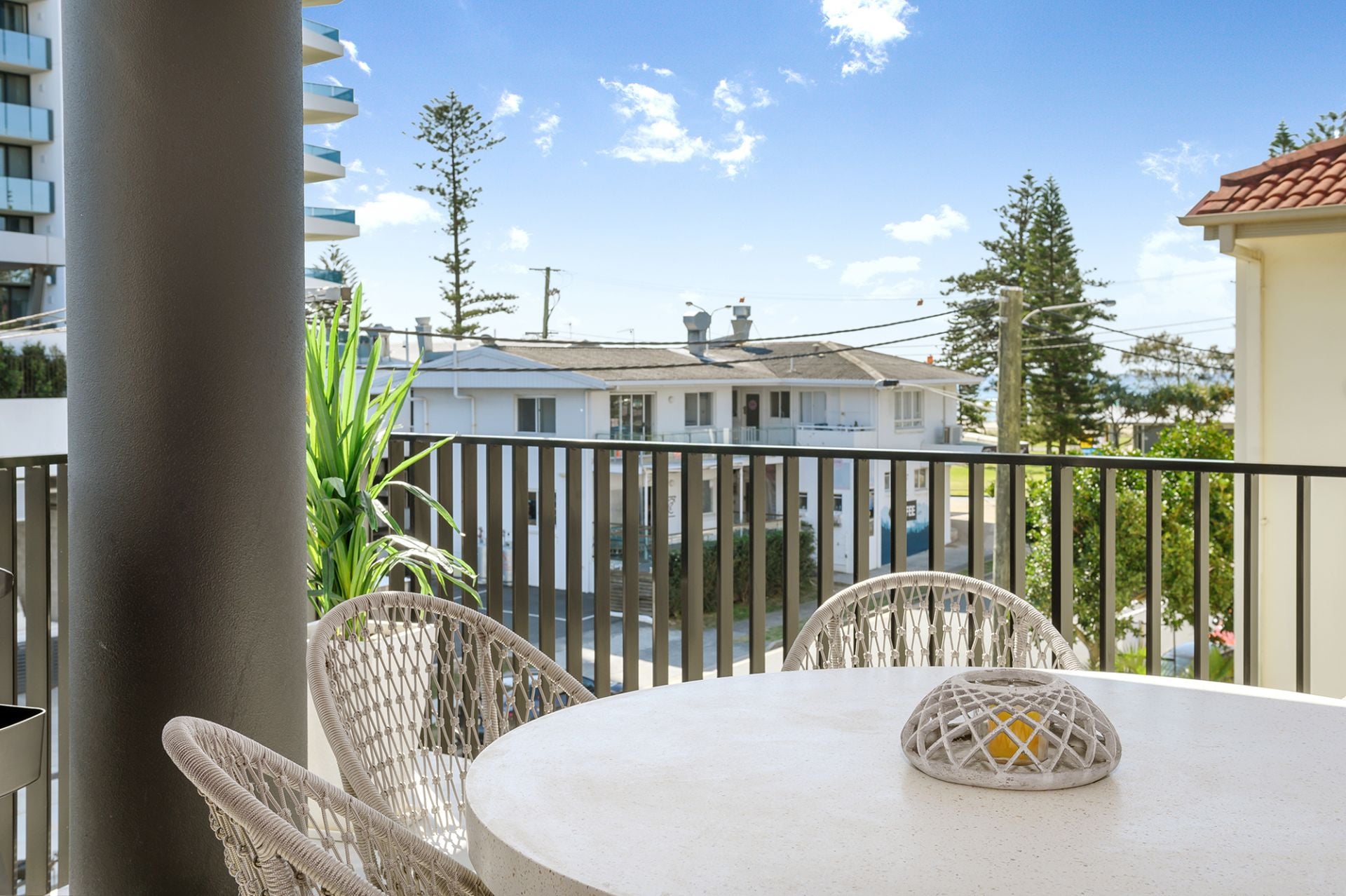 201/8 Churchill Street Kirra QLD, Kirra - Thumbnail 3
