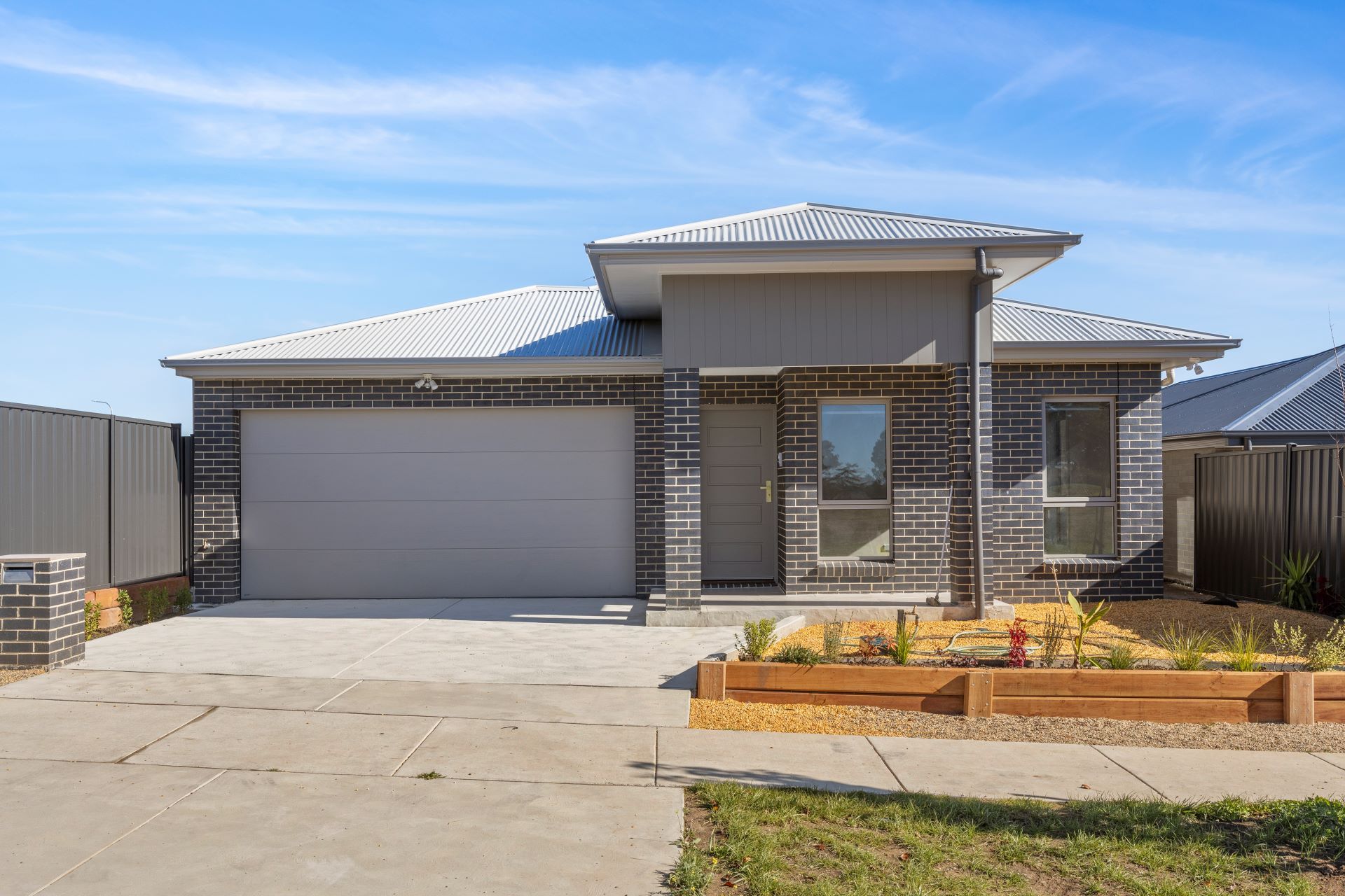 76 Alpine Ash Way Tralee NSW, Tralee - Image 1