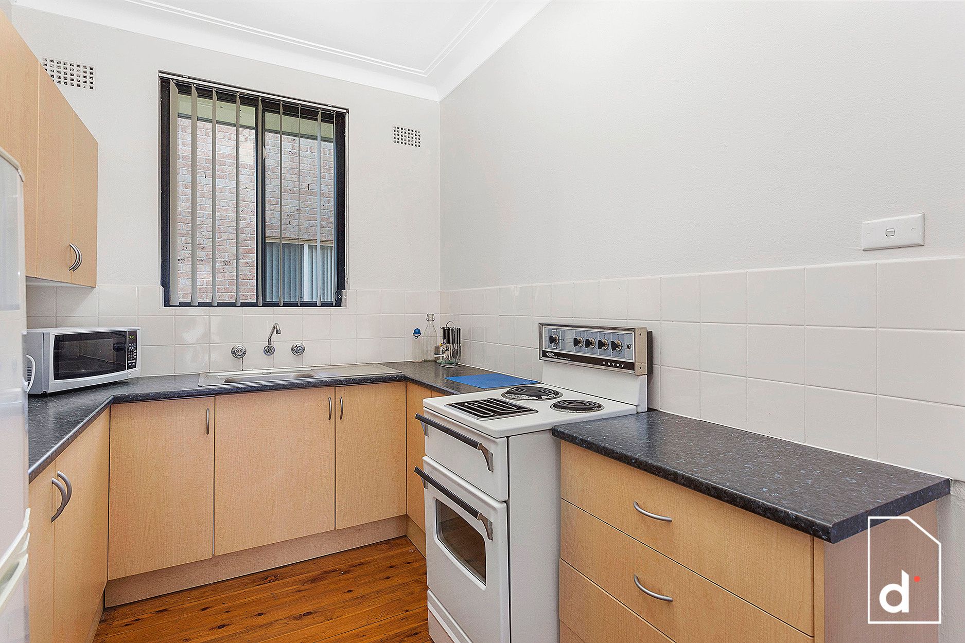 2/67 Mount Keira Road, West Wollongong NSW