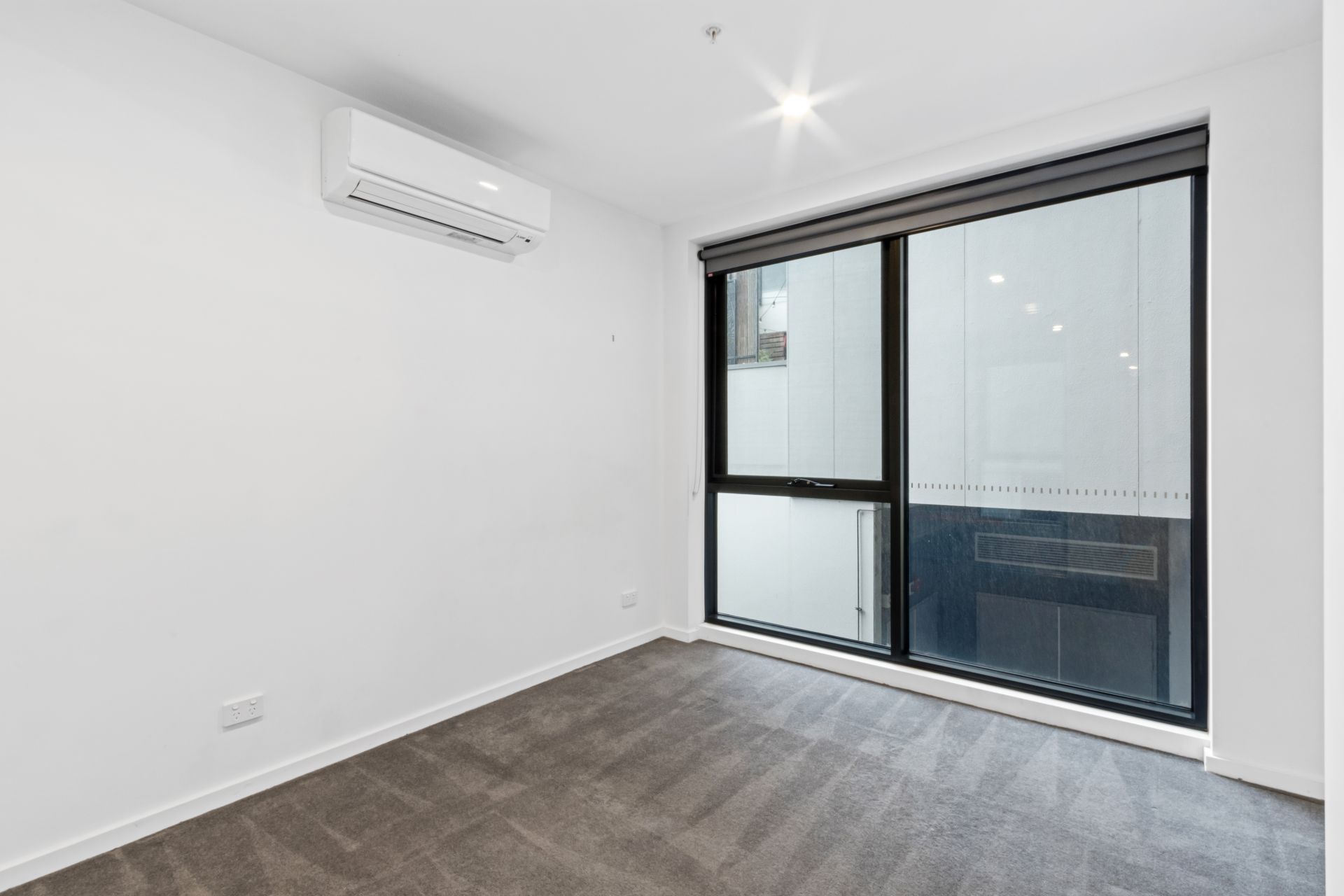Luxurious Designer Apartment in Abbotsford with Premium Features