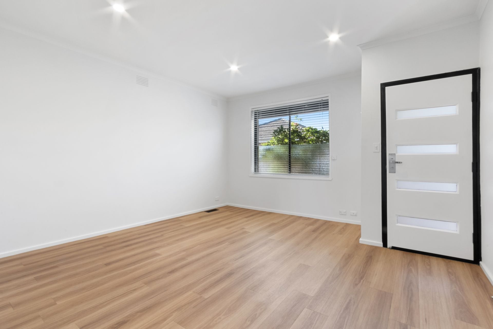 Versatile floorplan with modern convenience
