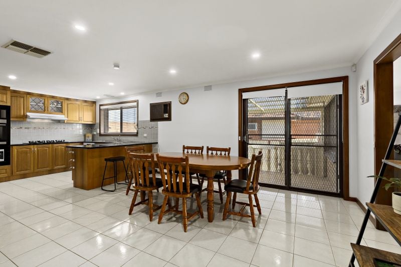 69 Rosemary Drive, Lalor