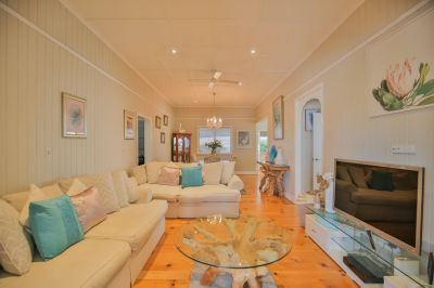 STUNNING HOME WITH AN AMAZING FEEL & FINISH… …TOTAL ‘WOW’ FACTOR! A MUST SEE…