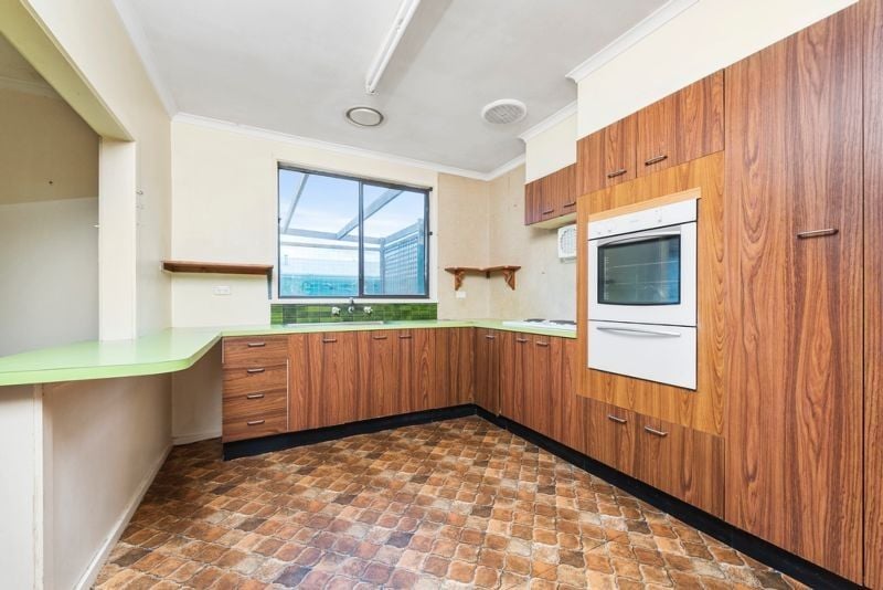 157 Queen Street COLAC VIC, Colac - Thumbnail 2