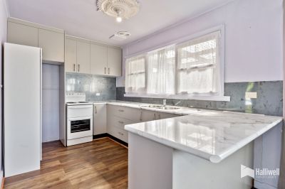 4
 
 
 
  
 
 
 1
 
 
 
  
 
 
 3
 
 
 
 
 
 
 
 11 Stanley Street, Latrobe TAS 7307, Latrobe - Thumbnail 4