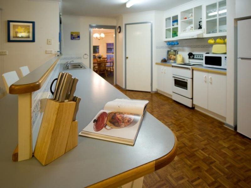 4 Knowle Court OCEAN GROVE VIC, Ocean Grove - Thumbnail 6