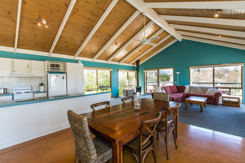 16 Normanby Terrace, Lorne, VIC, Lorne - Thumbnail 3