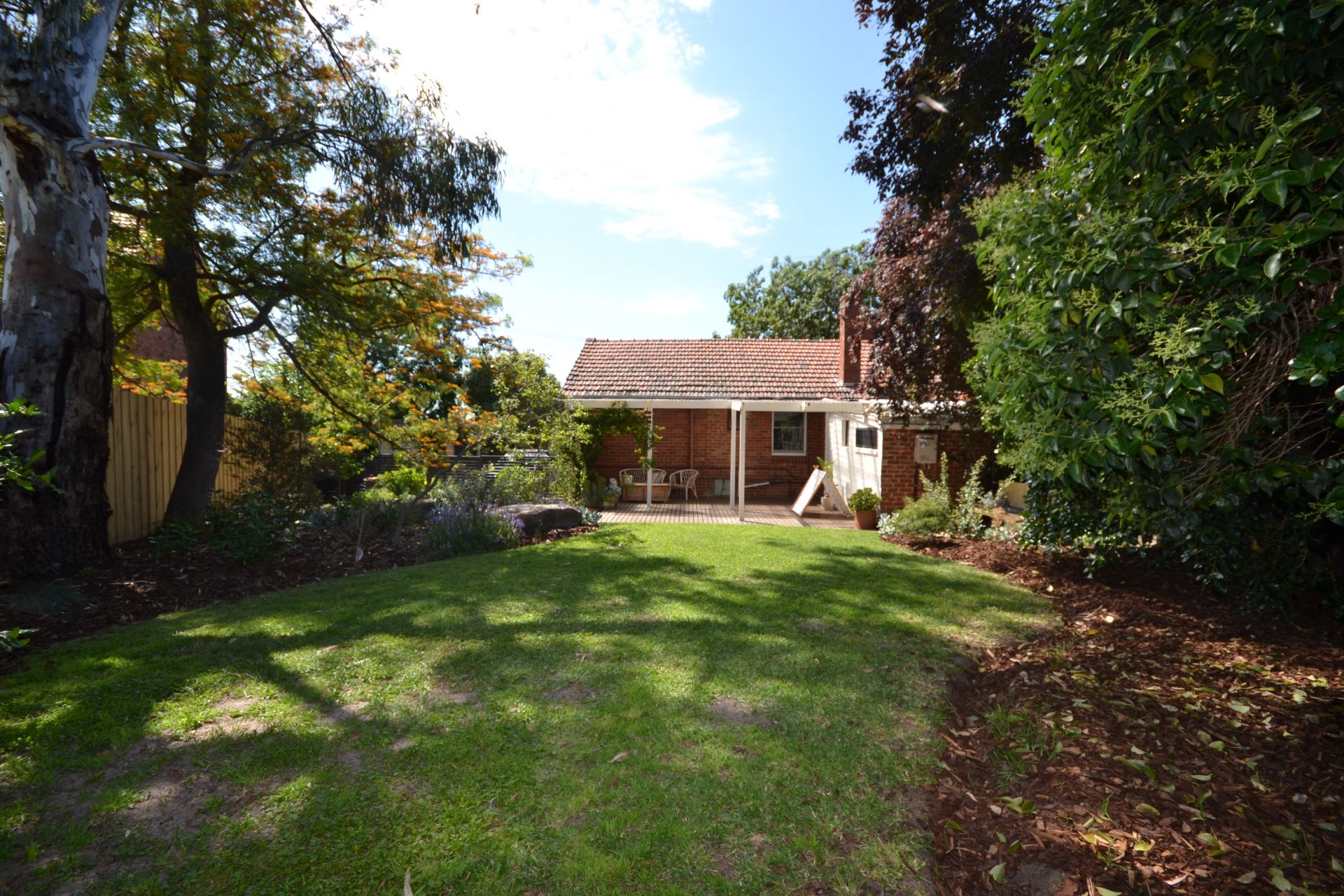 PEACEFUL RETREAT IN THE HEART OF PRESTON
