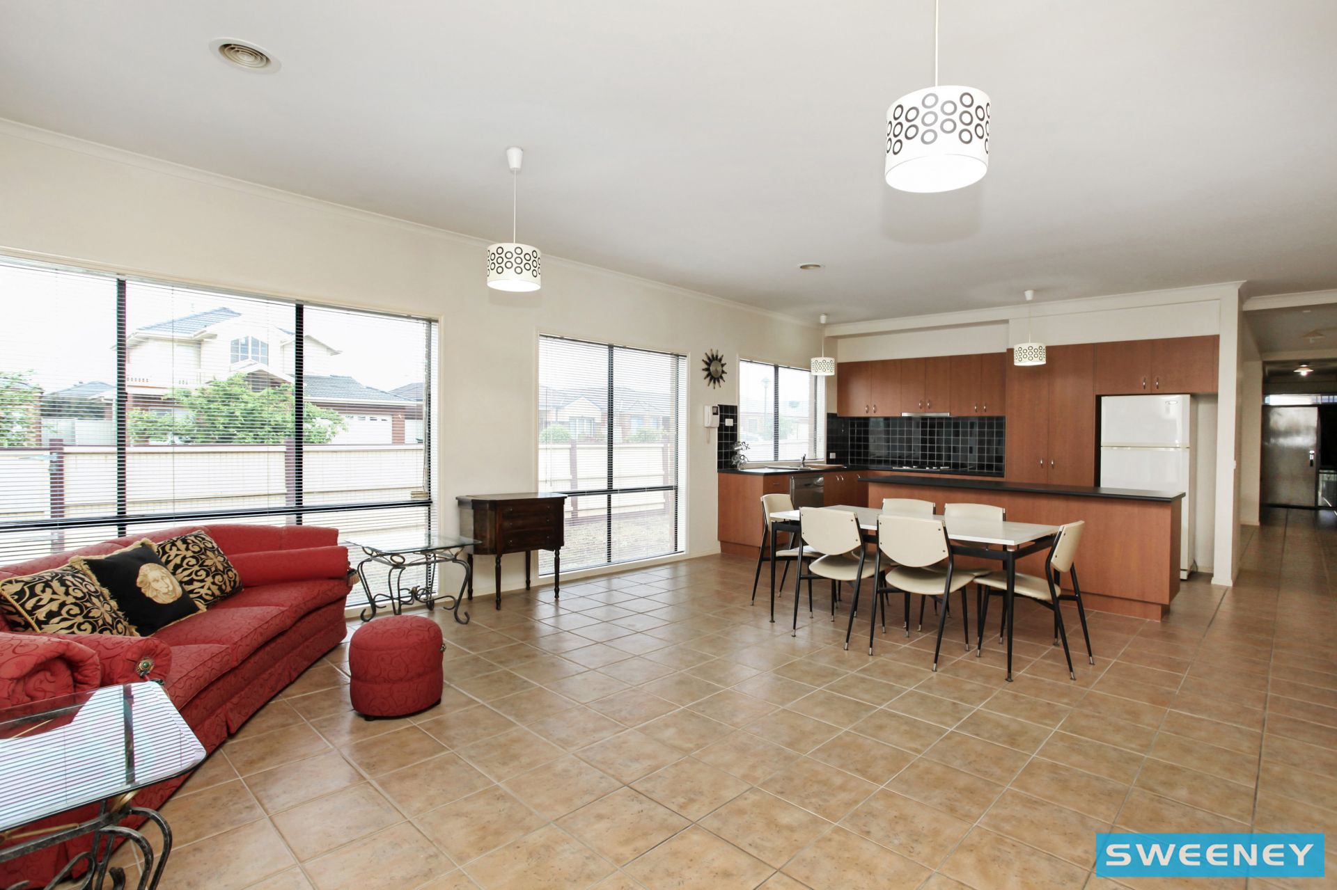 12 Finstall Close, Caroline Springs - Thumbnail 7