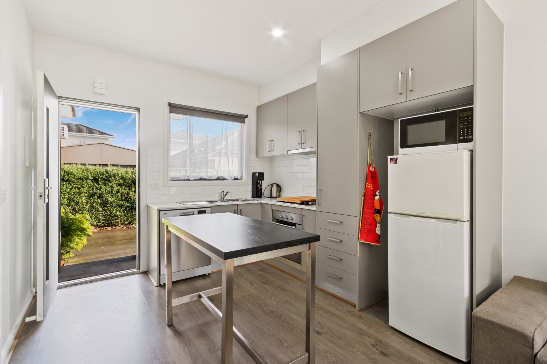 Stylish & Modern