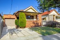 14 Manchester Road, Auburn