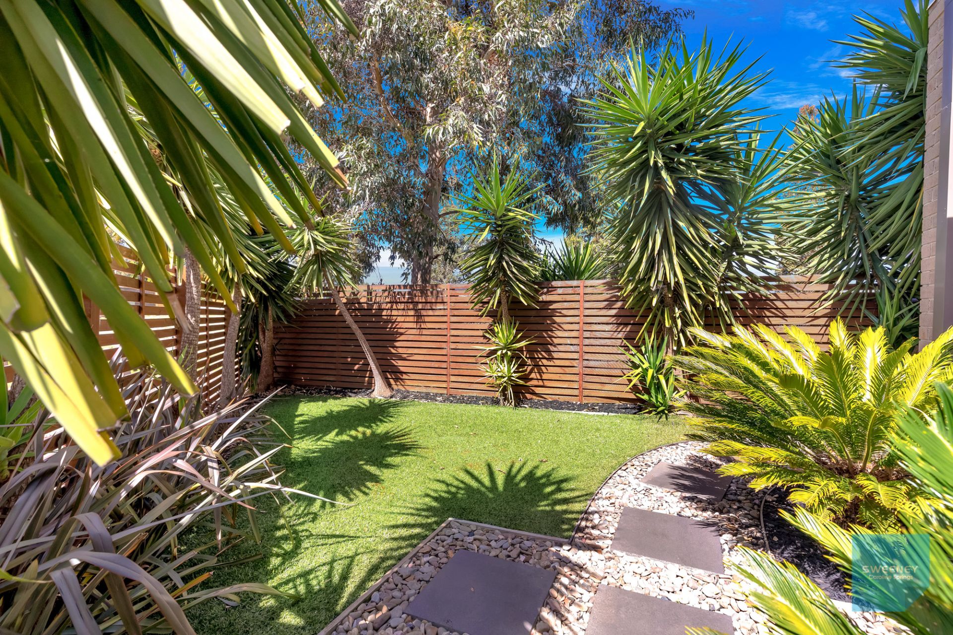 1/5 Strathvea Lane, Caroline Springs - Thumbnail 5