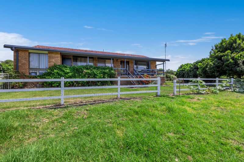 Real Estate For Sale 22 Warne Drive Aldavilla , NSW