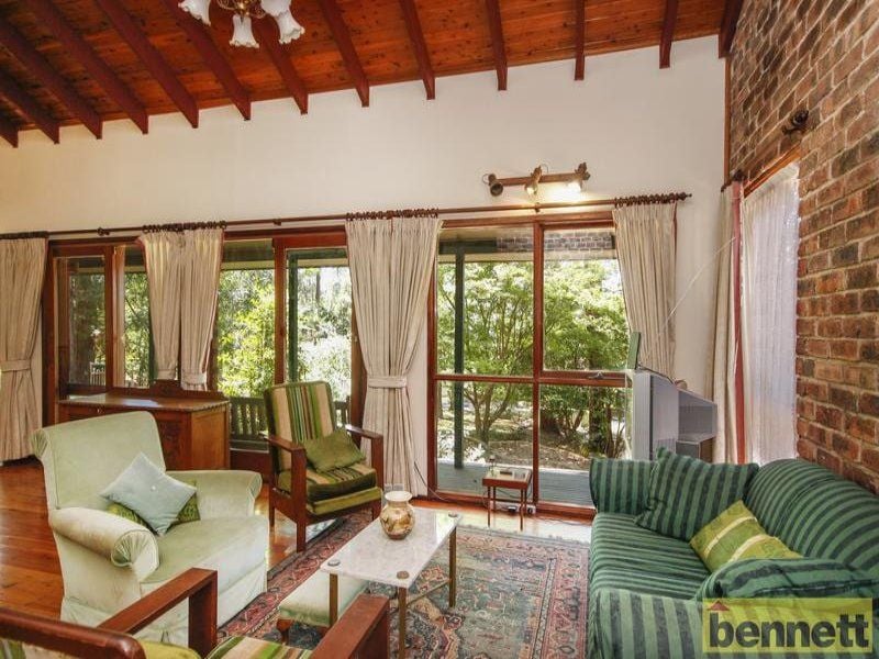 140 Lieutenant Bowen Road, Bowen Mountain - Thumbnail 7