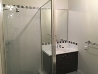 EASY CARE CONVENIENCE