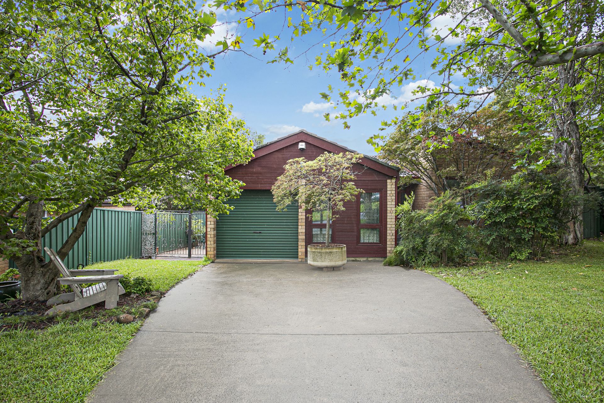 Real Estate For Sale 31 Tremlow Crescent Ambarvale , NSW