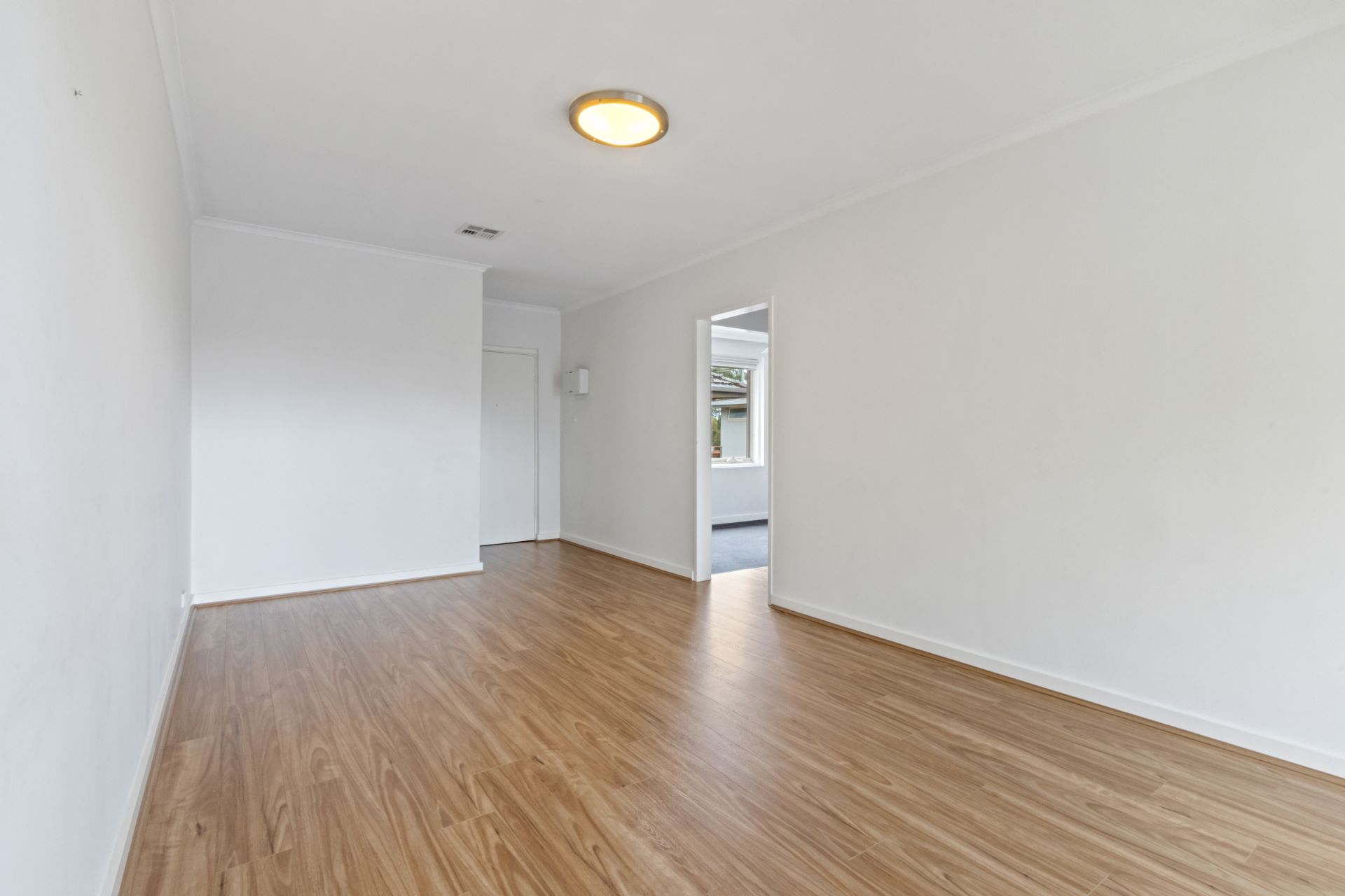 Stunning 2 Bedroom Apartment