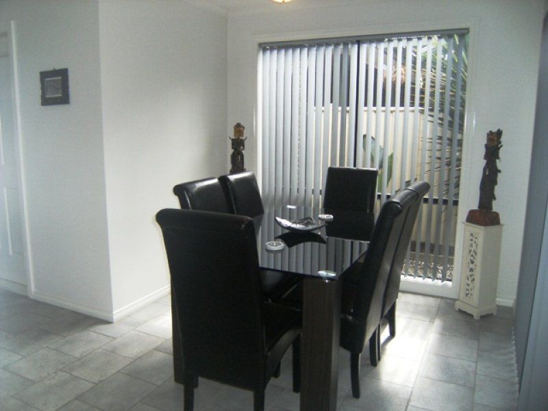 29 Castlemaine Way, Caroline Springs - Thumbnail 5