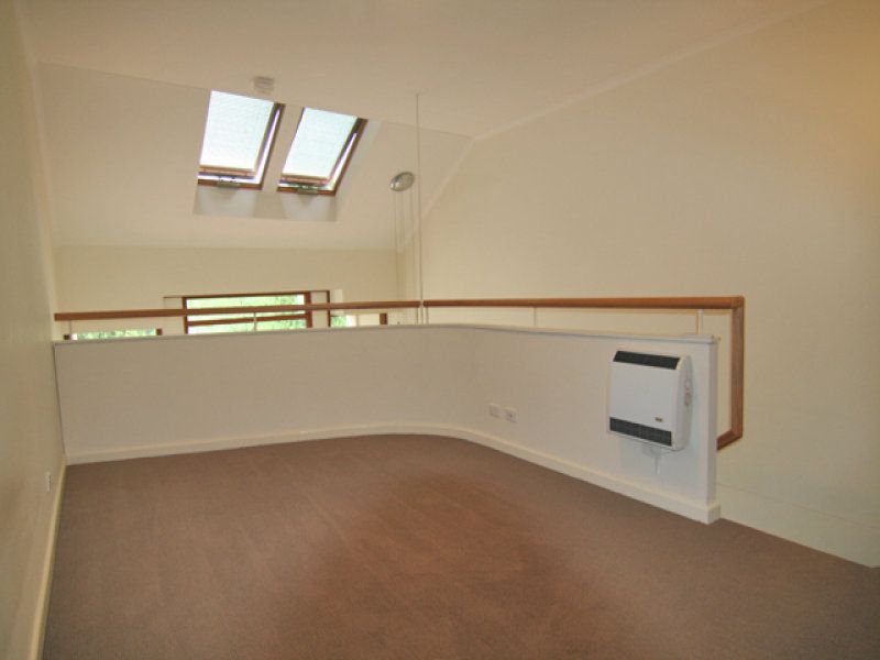 38/18 Captain Cook Crescent, Griffith - Thumbnail 7