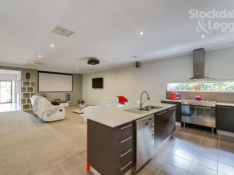 34 Harriers Street MERNDA, Mernda - Thumbnail 6