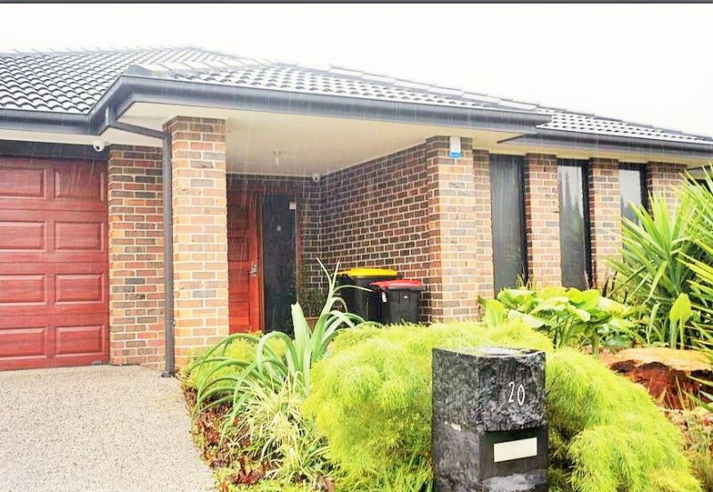 20 Arnolds Creek Blvd, MELTON WEST Sweeney Estate Agents