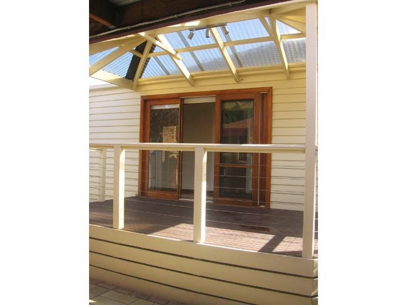 2 Bedroom Plus Study Home-Like