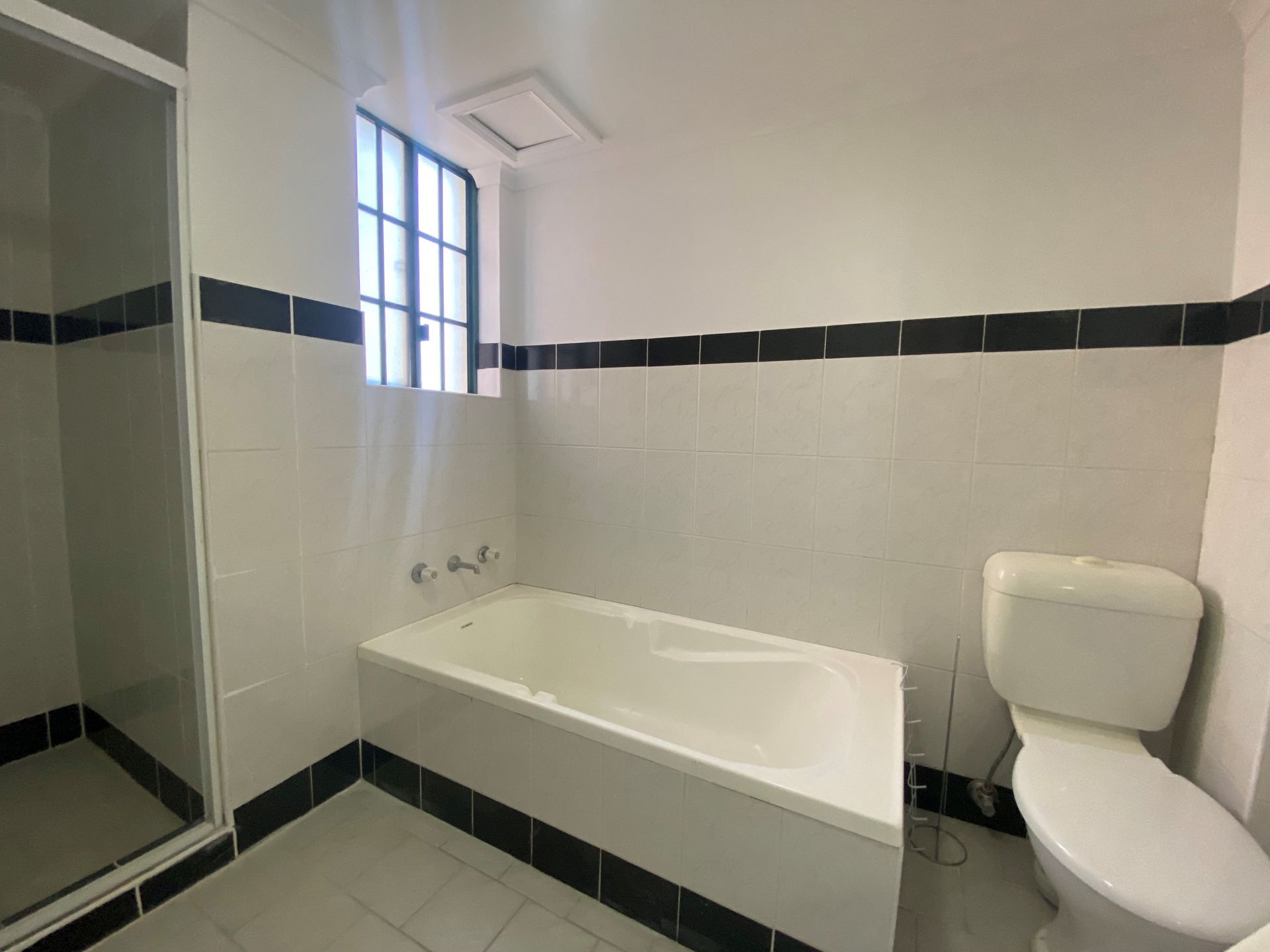 Real Estate For Lease 2/249 Dunmore Street Pendle Hill , NSW