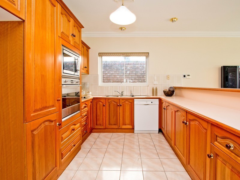 2/10 Gilles Road Glen Osmond 5064