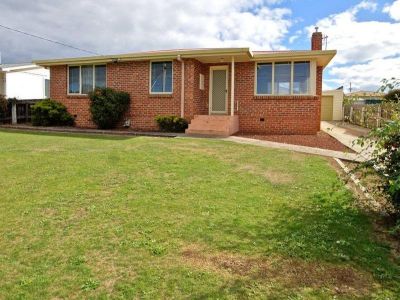 3
 
 
 
  
 
 
 1
 
 
 
  
 
 
 2
 
 
 
 
 
 
 
 9 Raymond Avenue, DEVONPORT TAS 7310, Devonport - Thumbnail 2