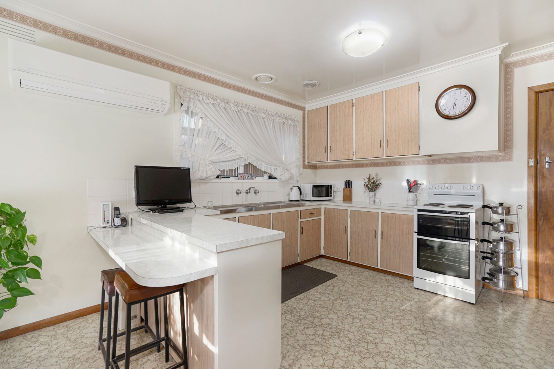 14 Margaret Street Wendouree VIC, Wendouree - Thumbnail 5
