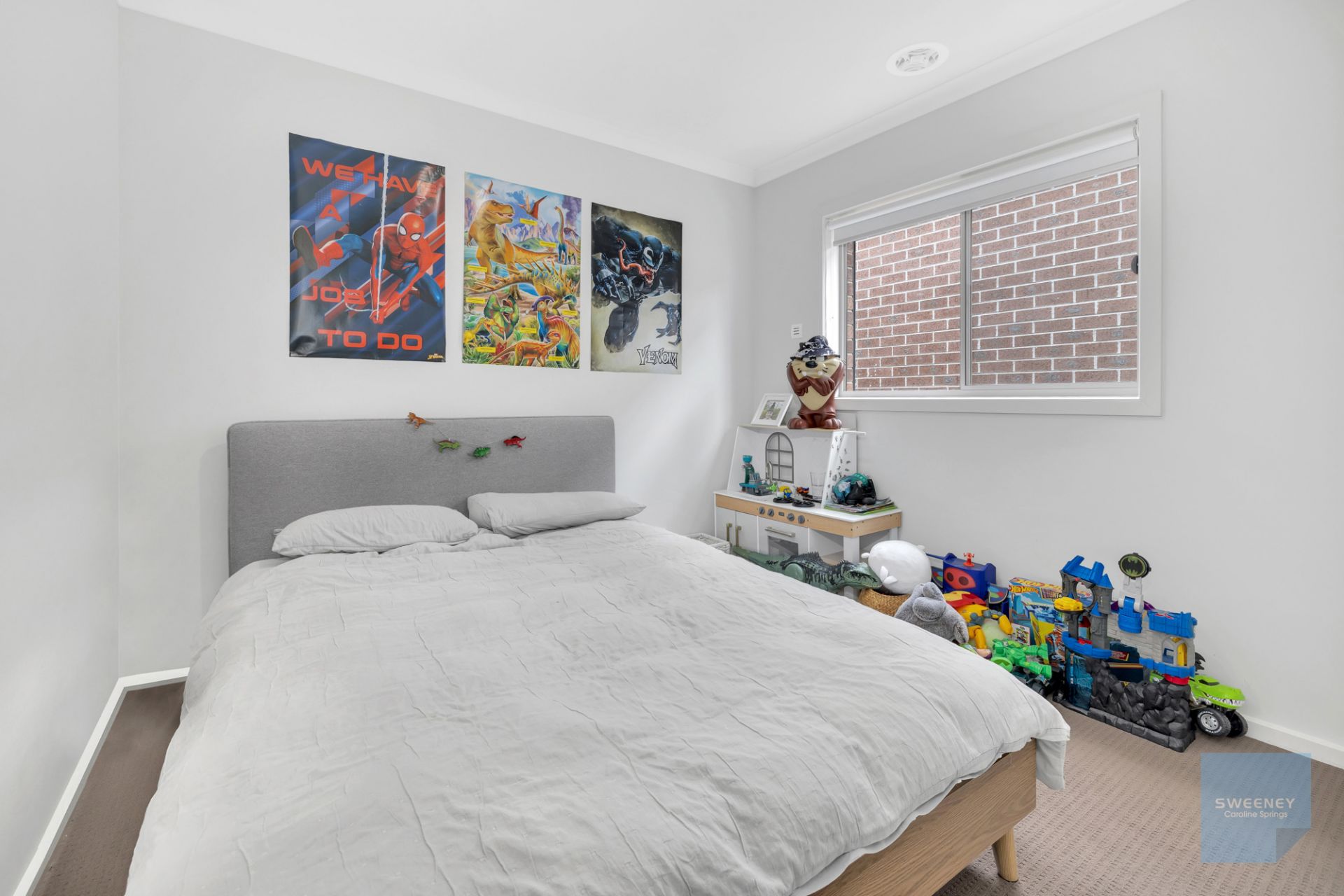 9 Monticiano Road, Fraser Rise - Thumbnail 8