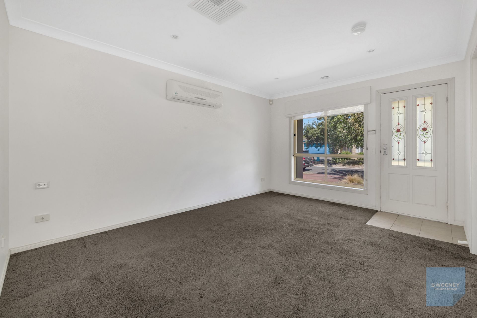 31 Kyneton Circuit, Caroline Springs - Thumbnail 8
