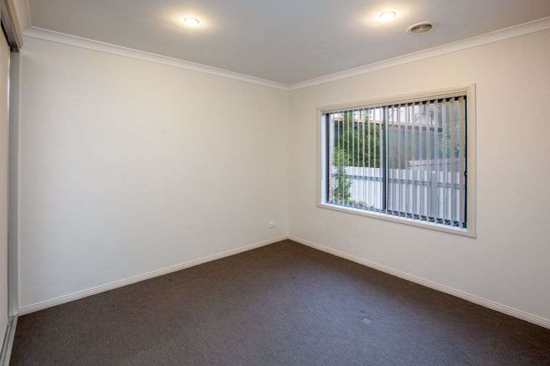 8 Bruno Place Lavington NSW, Lavington - Thumbnail 6