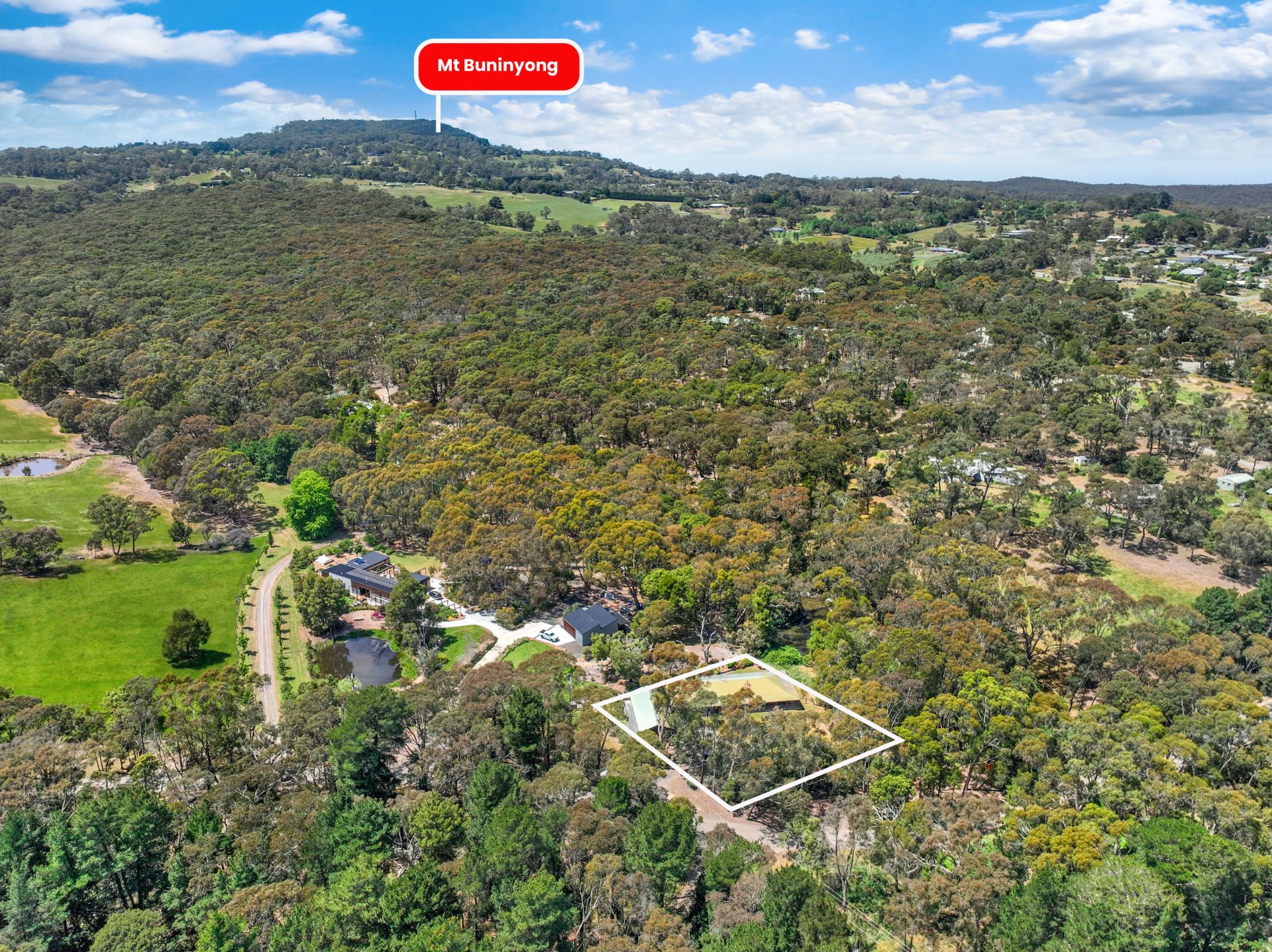 22 Hendersons  Lane, Buninyong, Buninyong - Thumbnail 2