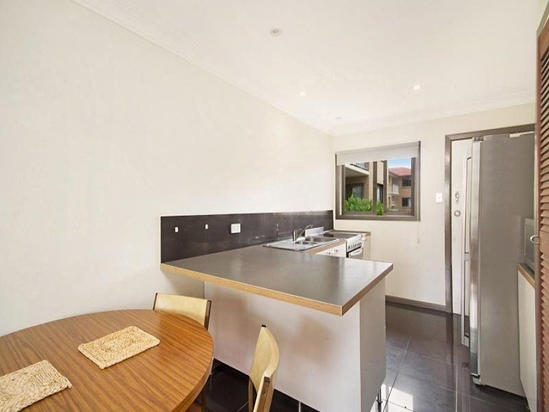4/4 Johnston Street BILINGA QLD, Bilinga - Thumbnail 5