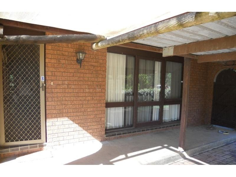 8 Golden Valley Drive, Glossodia - Thumbnail 3