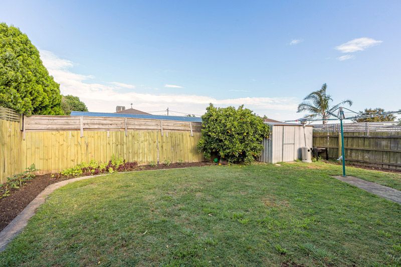 1 Brennan Court, Altona Meadows - Thumbnail 8