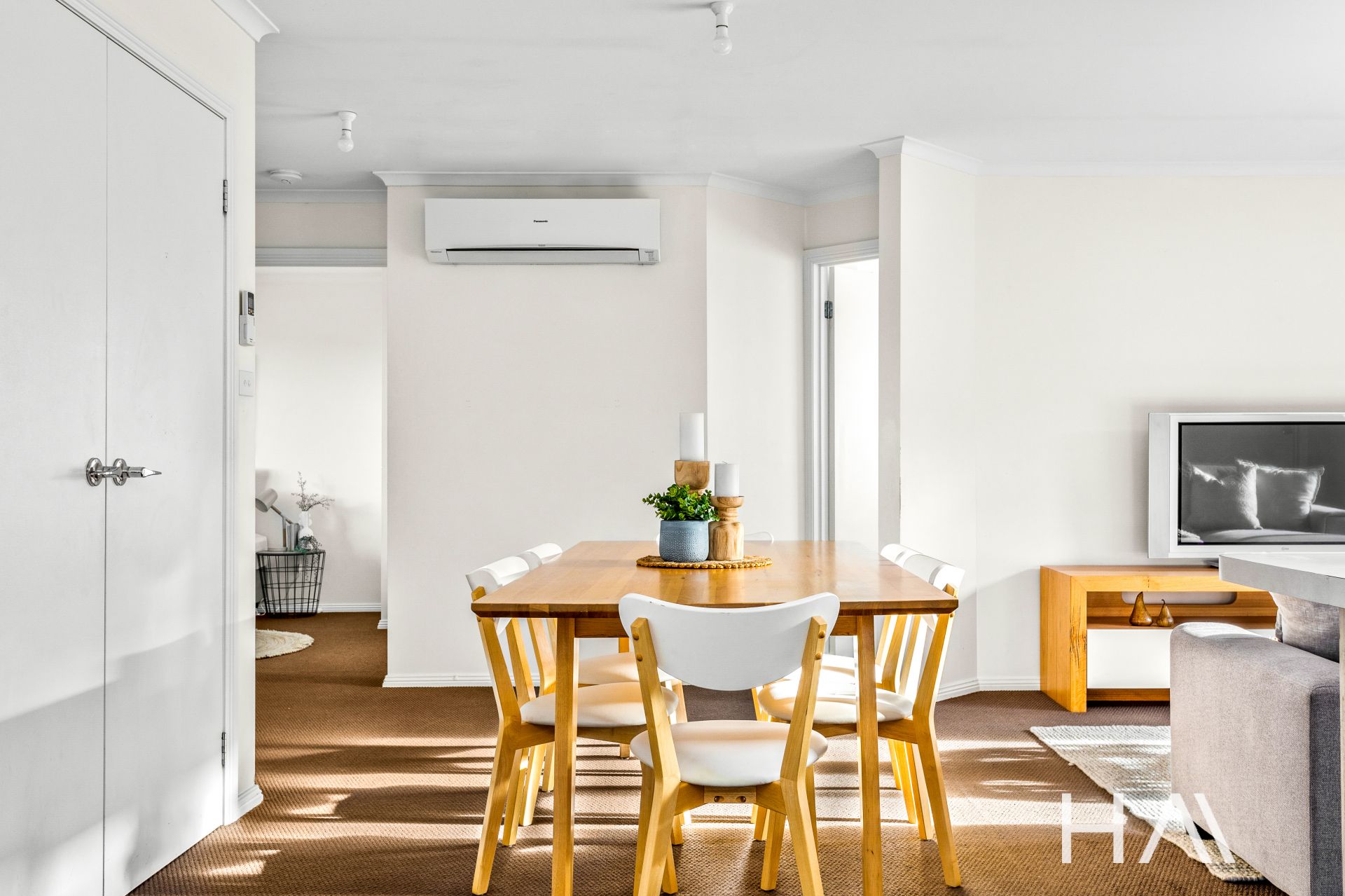 10 Dafnis Drive Newnham, Newnham - Thumbnail 8