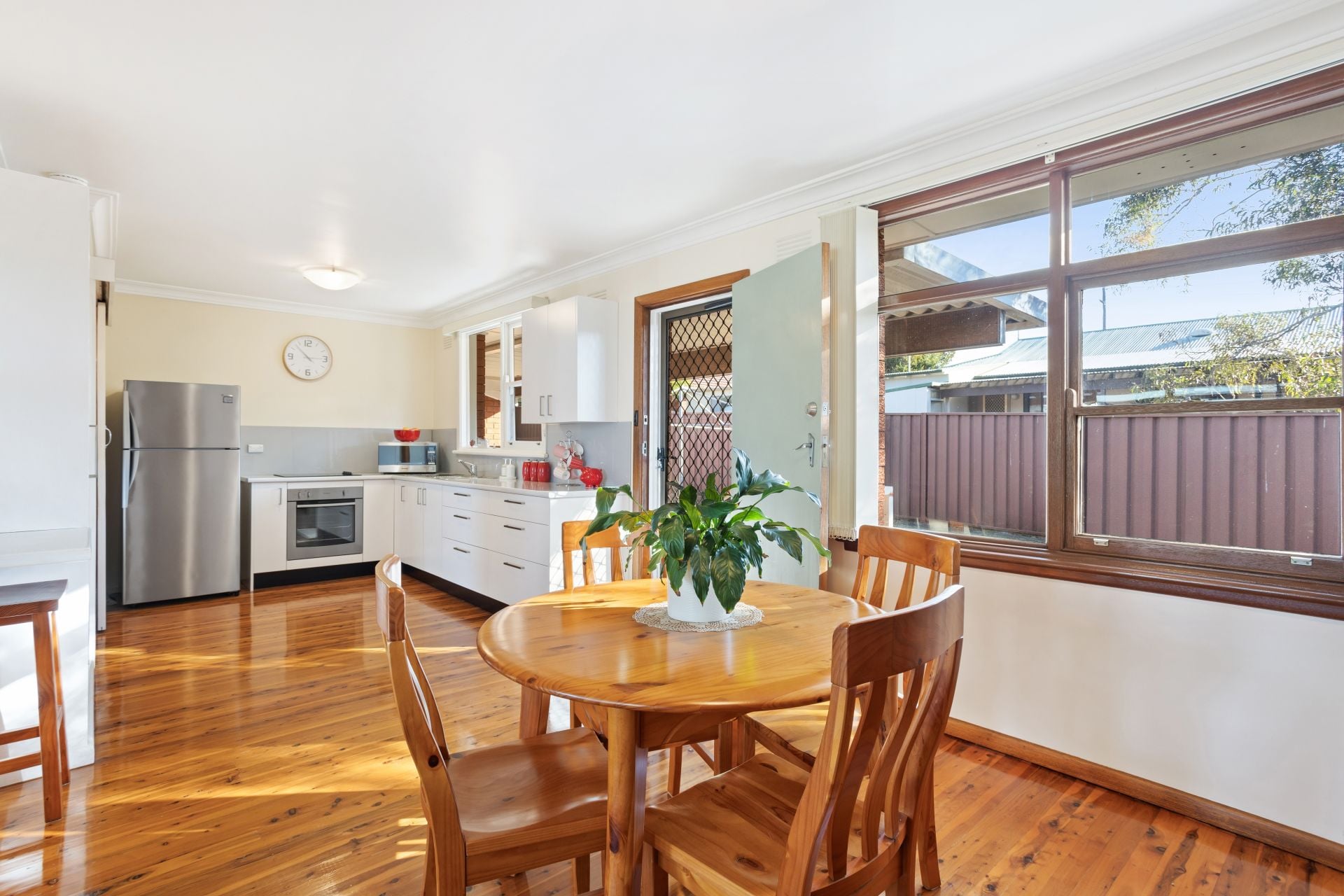 6 Memmang Place, Kirrawee, Kirrawee - Thumbnail 5