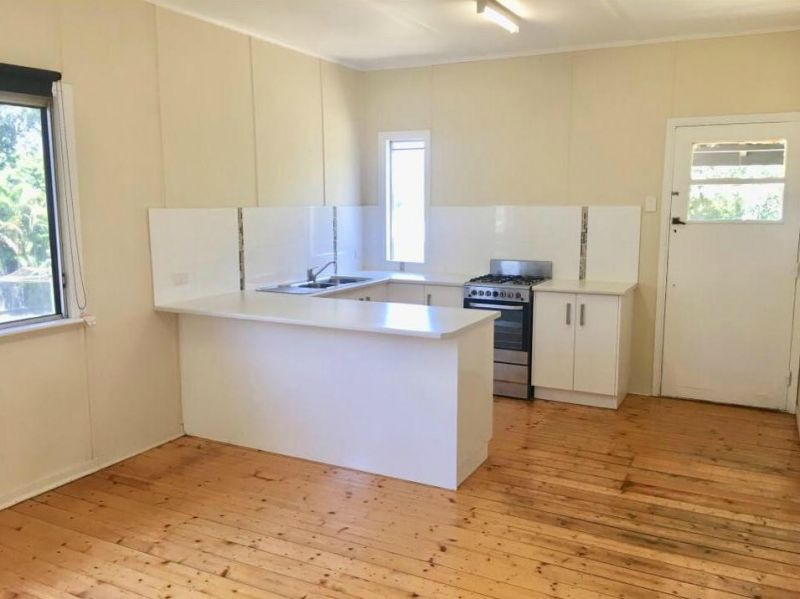 Real Estate For Lease 33 Samford Road Leichhardt , QLD