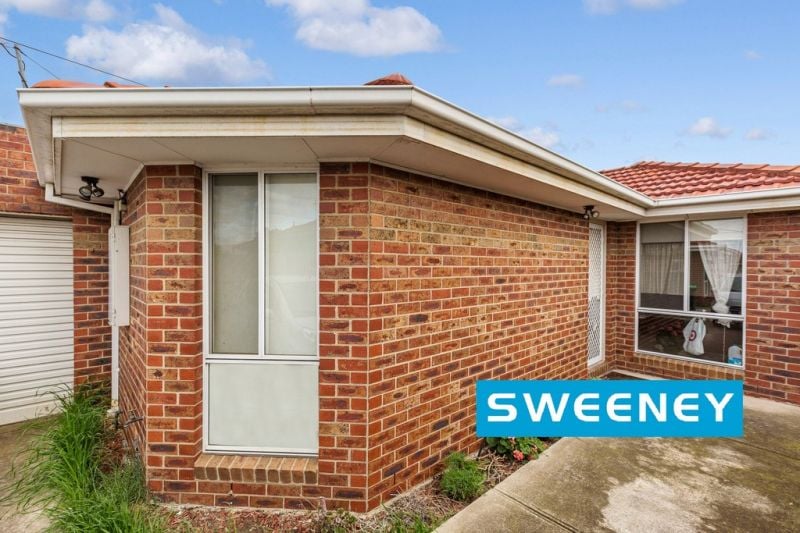 2/29 Tomkin Court, Altona Meadows - Thumbnail 2