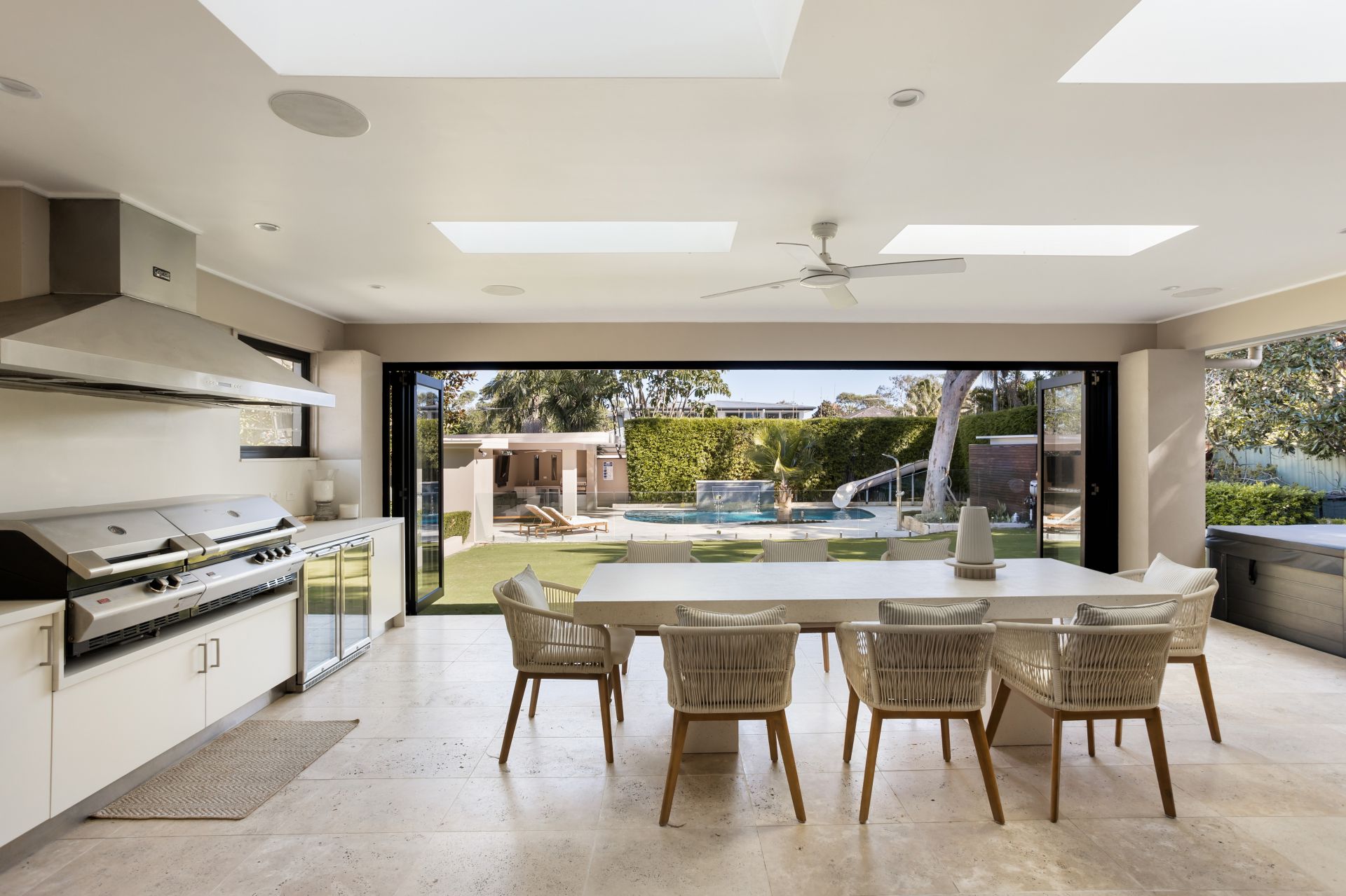 30 Telopea Avenue, Caringbah South NSW, Caringbah South - Thumbnail 4