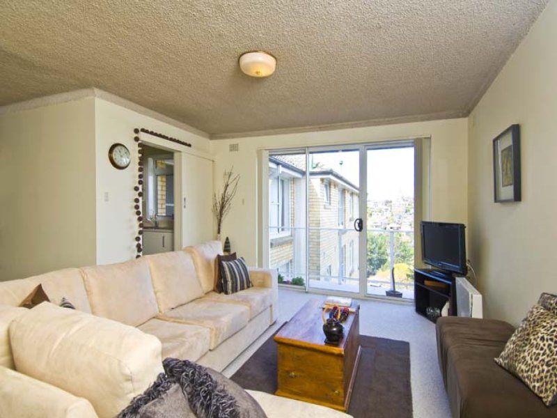 13/20 Warwick Avenue CAMMERAY NSW, Cammeray - Thumbnail 2