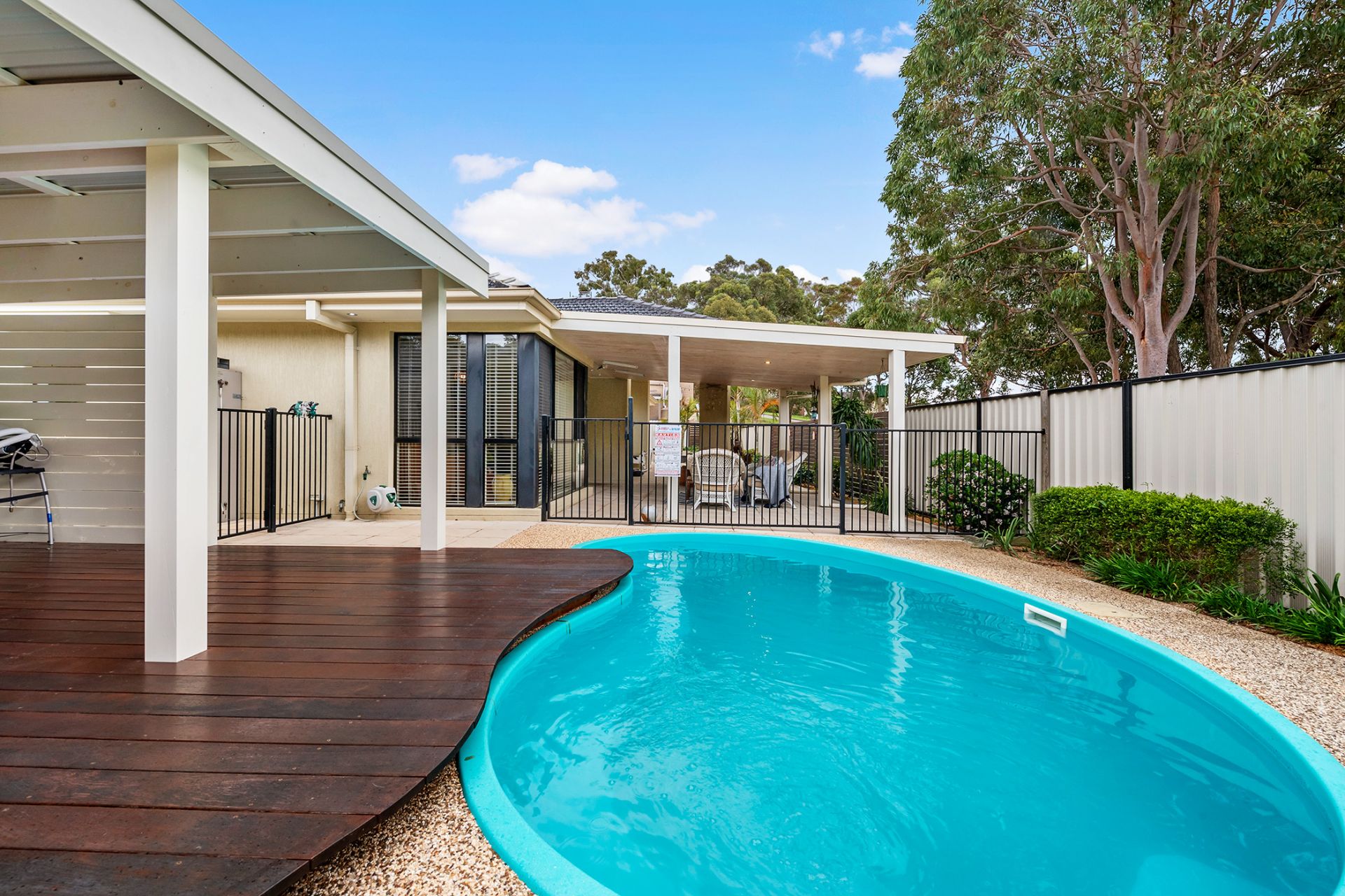 Real Estate For Sale 16 Warburton Close Macquarie Hills , NSW