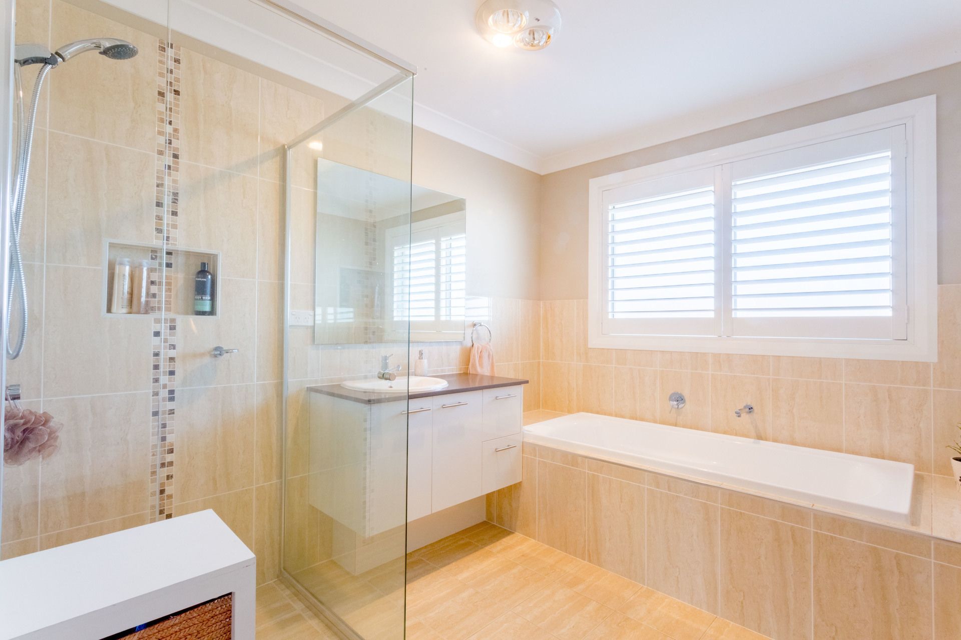 Colebee 61 Kirkwood Crescent